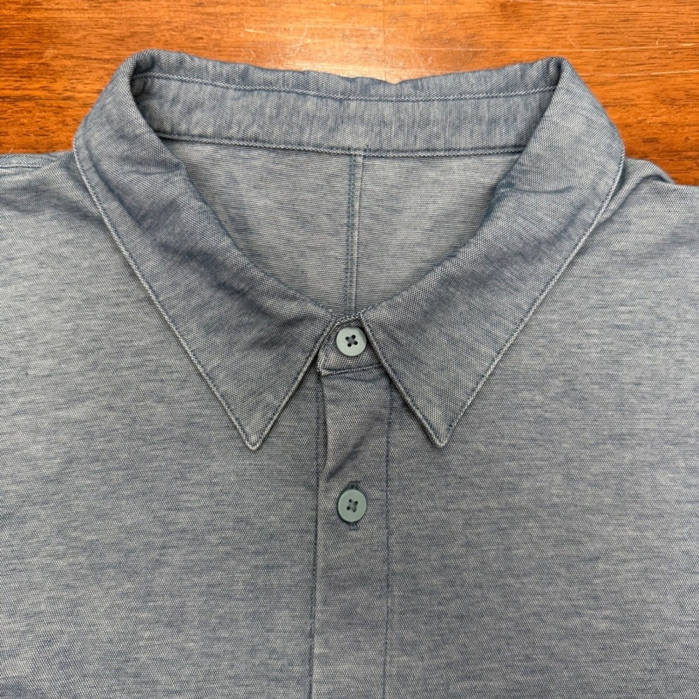 Lululemon Commission Shirt Mens XL Blue Heathered Long Sleeve Tech Button Down - Picture 5 of 9